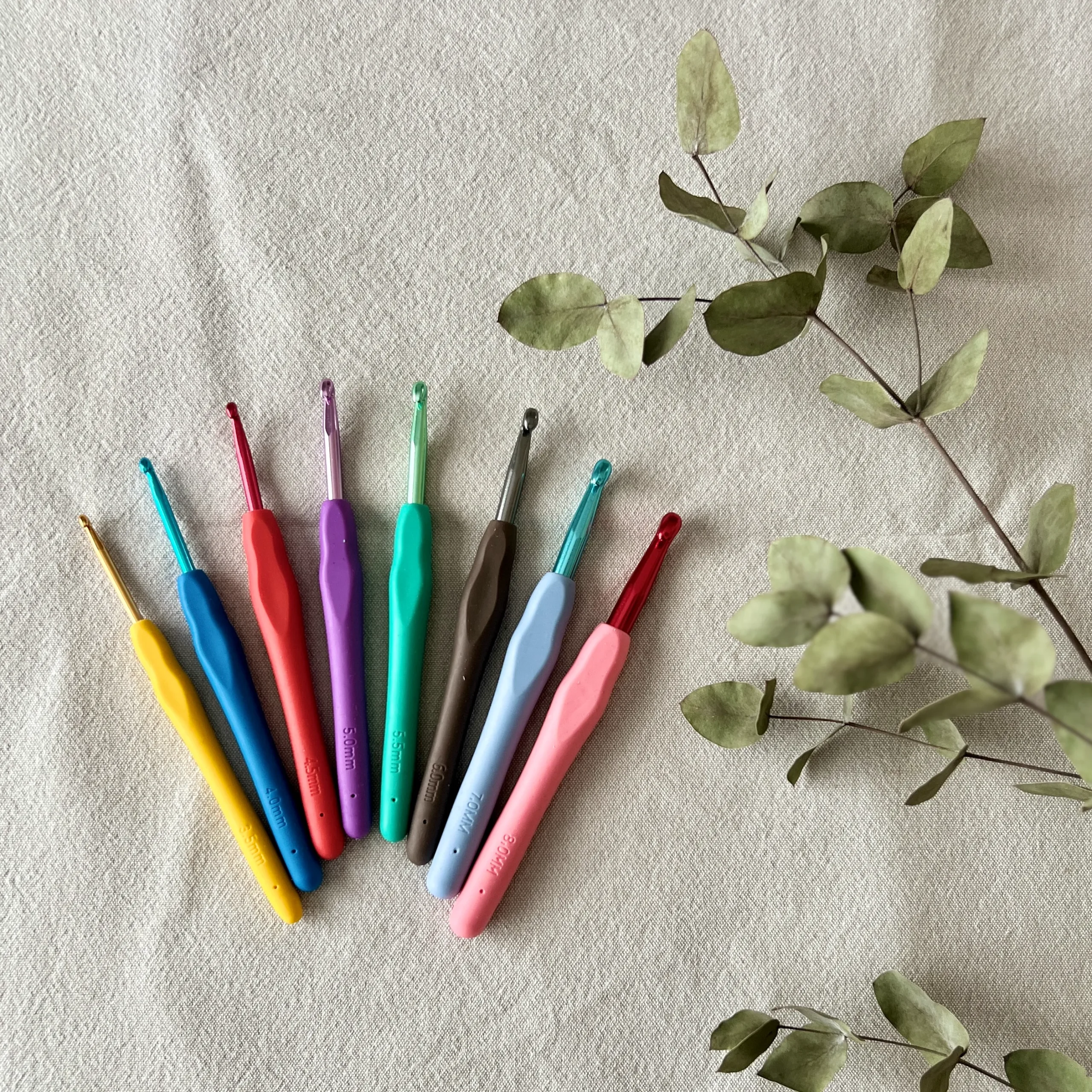 Mauds heklenål-sett - 8 størrelser - Bilde 2